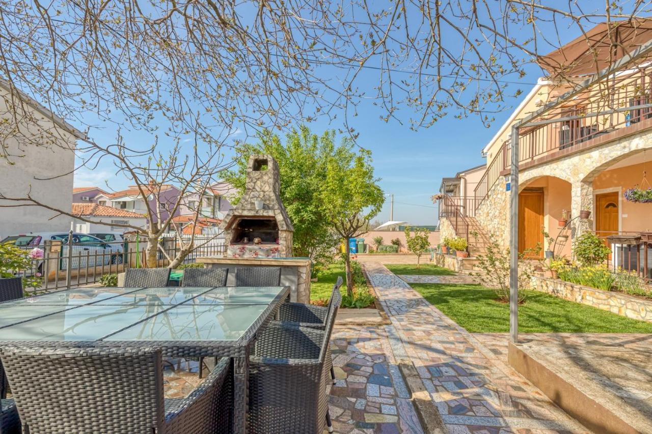 Apartment Slavko Cancini Kukci ภายนอก รูปภาพ